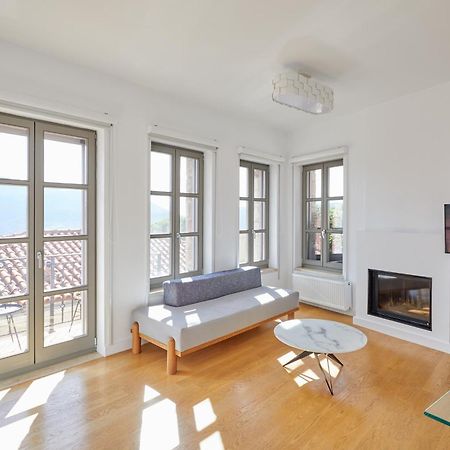Clock Tower Arachova Suites Zewnętrze zdjęcie