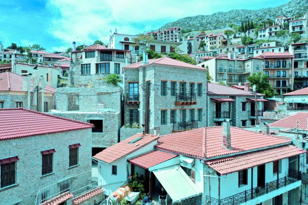 Clock Tower Arachova Suites Zewnętrze zdjęcie