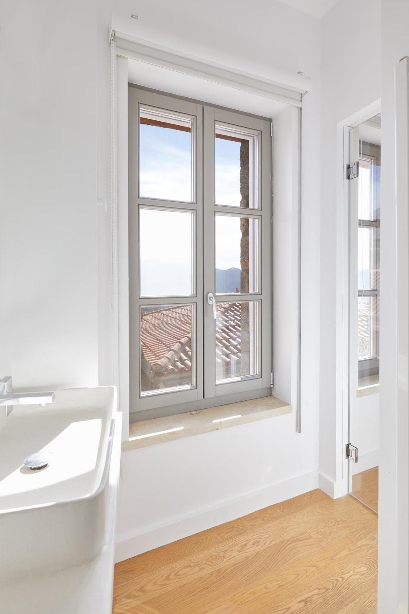 Clock Tower Arachova Suites Zewnętrze zdjęcie